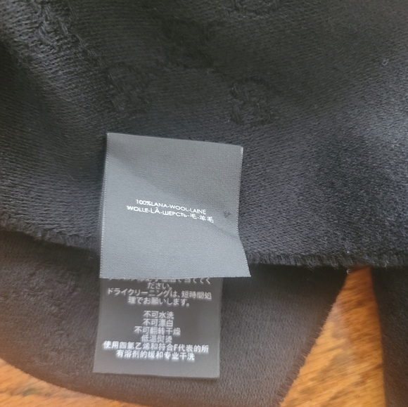 NWOT Gucci GG Print Logo Black 100% Wool Scarf - Picture 3 of 10